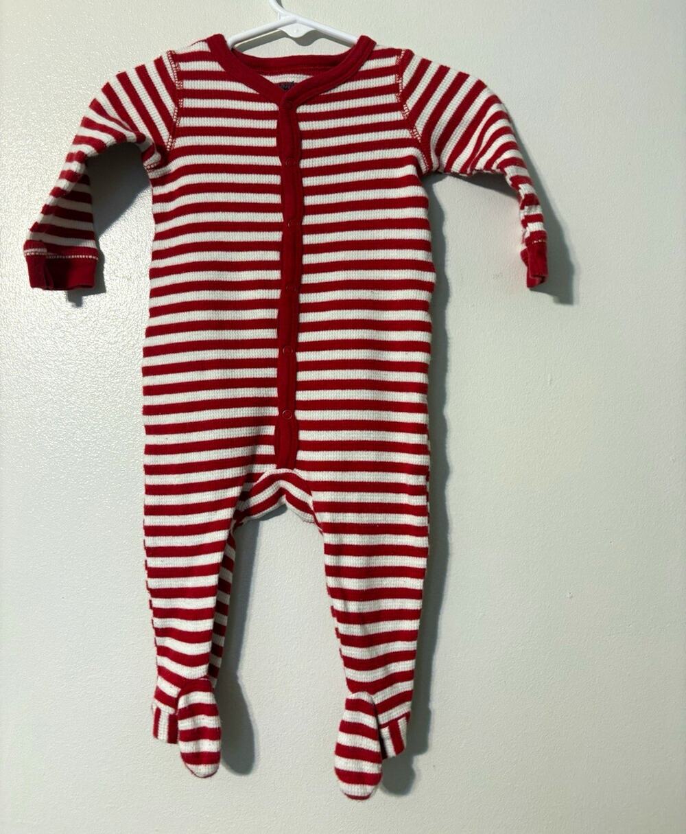 Baby B'gosh 6 Months Footed Zip Sleeper, Red/White Striped Christmas 1pc